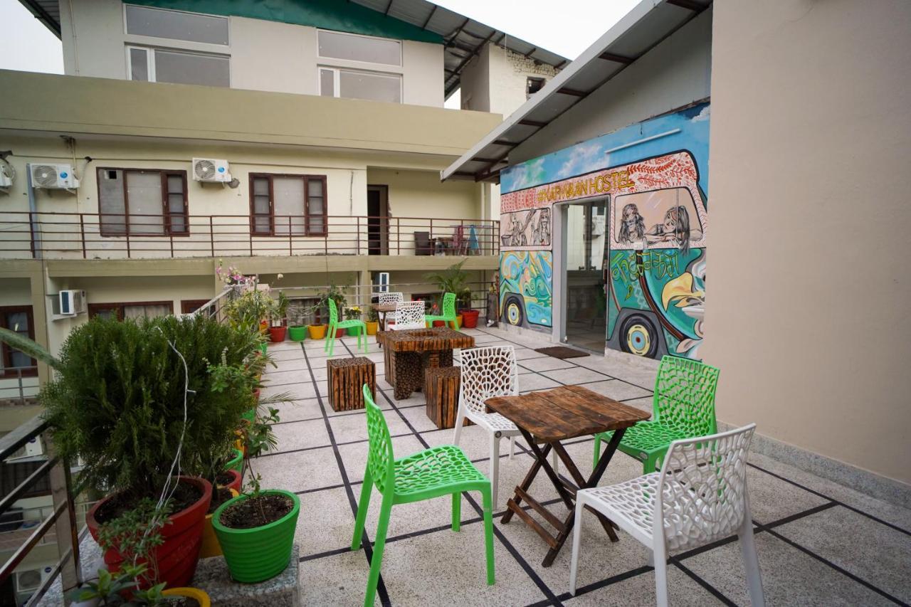 Karwaan Hostel Рішикеш Екстер'єр фото