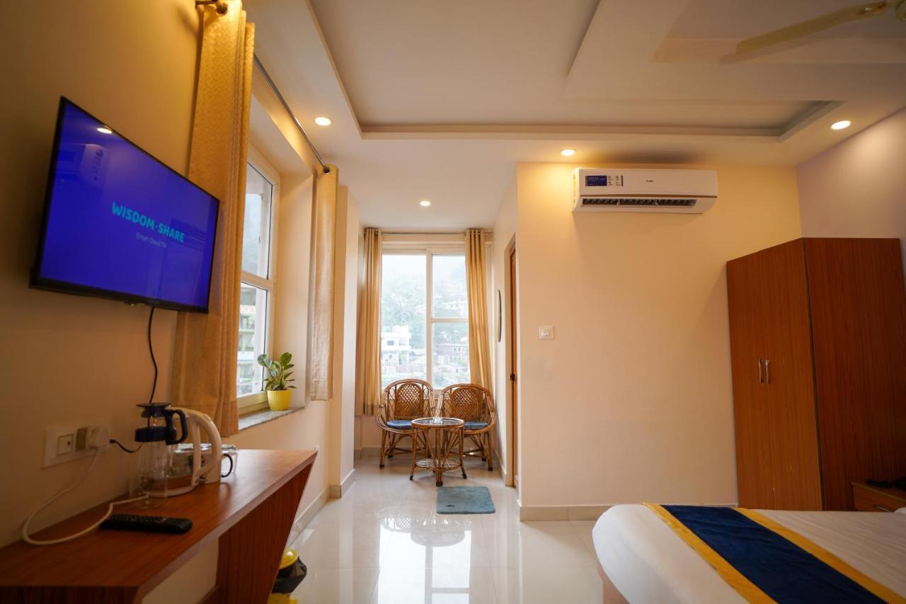 Karwaan Hostel Рішикеш Екстер'єр фото